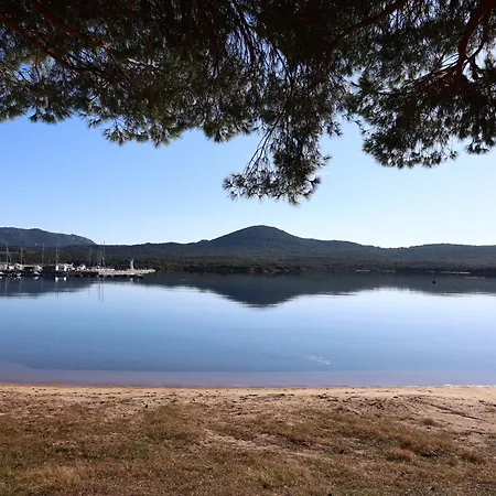 L'envol - T3 Vue Avec Piscine Et Privee * Pianottoli-Caldarello (Corsica)