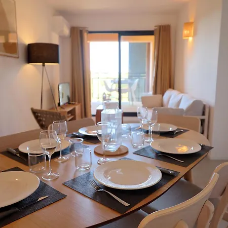 Apartmán L'envol - T3 Vue Avec Piscine Et Privee Pianottoli-Caldarello (Corsica)