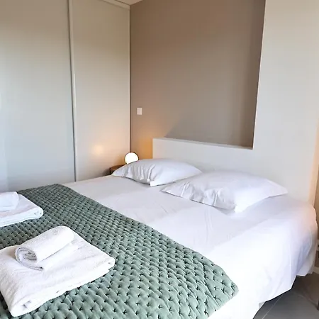 L'envol - T3 Vue Avec Piscine Et Privee *